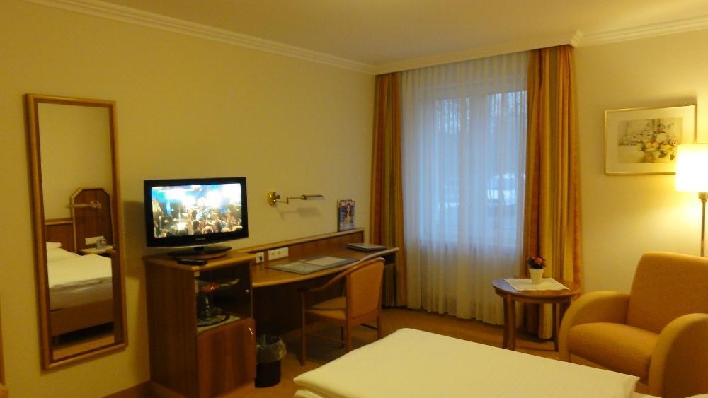 Hotel Haus Am Park バート・ホンブルク エクステリア 写真