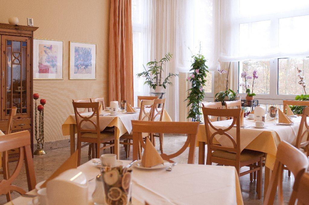 Hotel Haus Am Park バート・ホンブルク エクステリア 写真